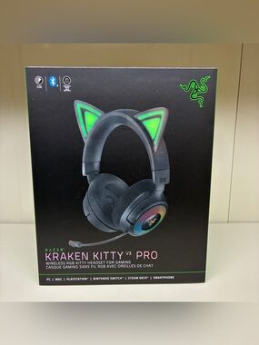 Razer Kraken Kitty V3 Pro Wireless RGB Gaming Headset Black Cat Ears Chroma NEW